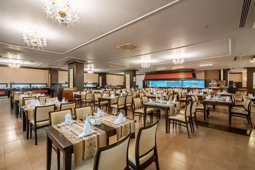 هتل مگا سارای وست بیچ